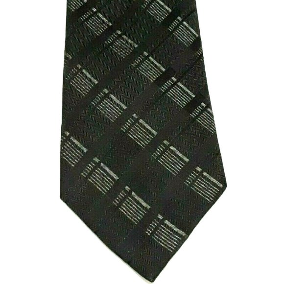Clairborne Concepts Mens Necktie Black & Grey Silk - Picture 1 of 6